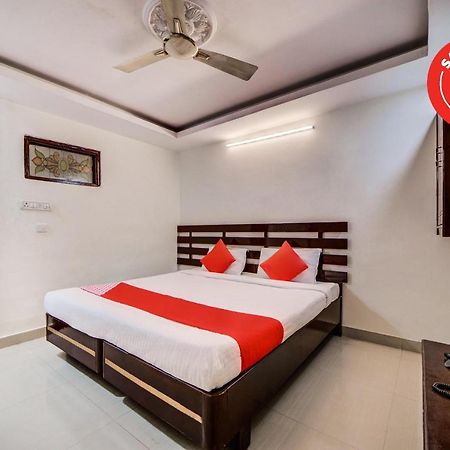 היידראבד Oyo 33504 Hotel Ananda Inn מראה חיצוני תמונה