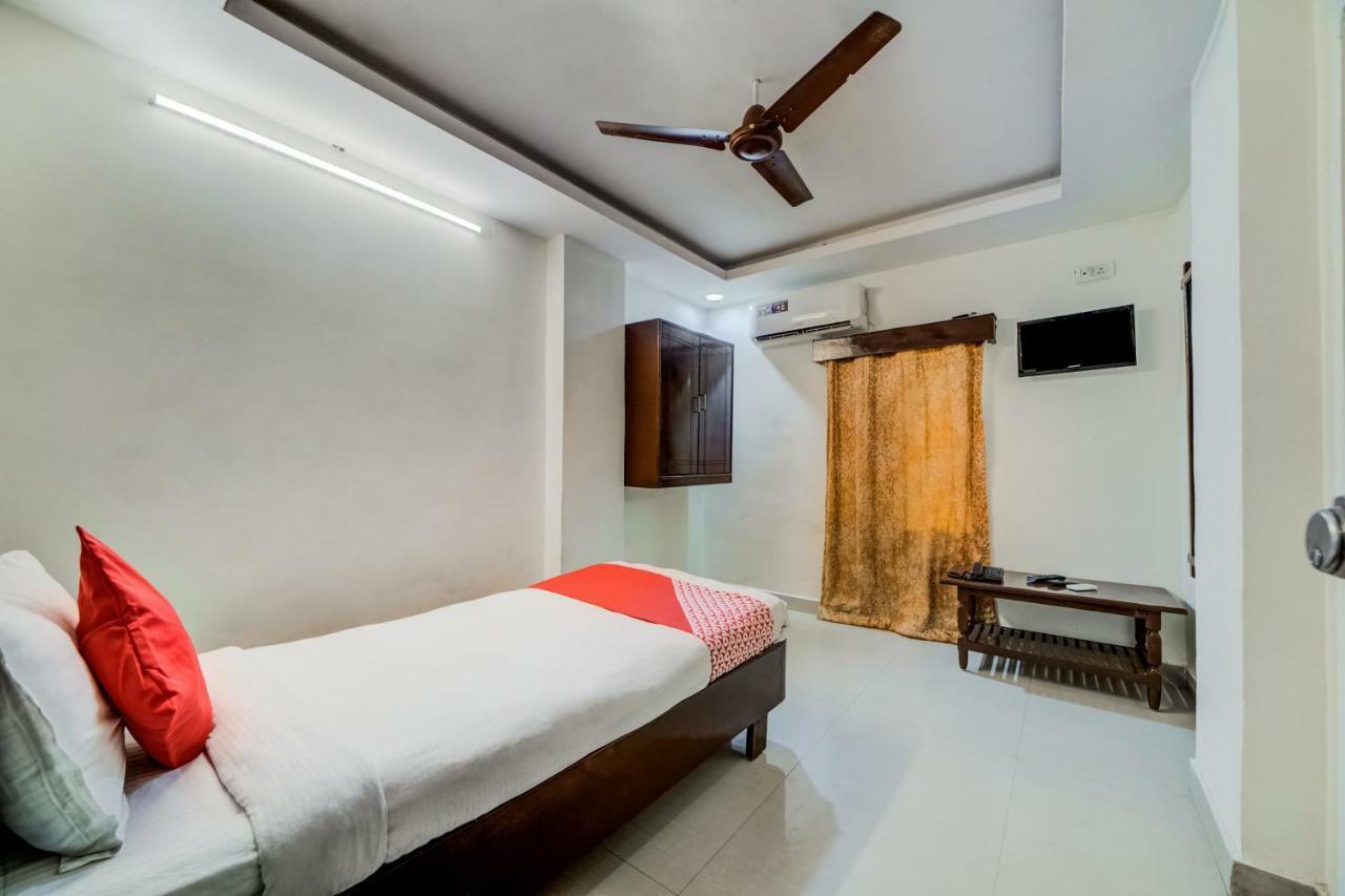 היידראבד Oyo 33504 Hotel Ananda Inn מראה חיצוני תמונה